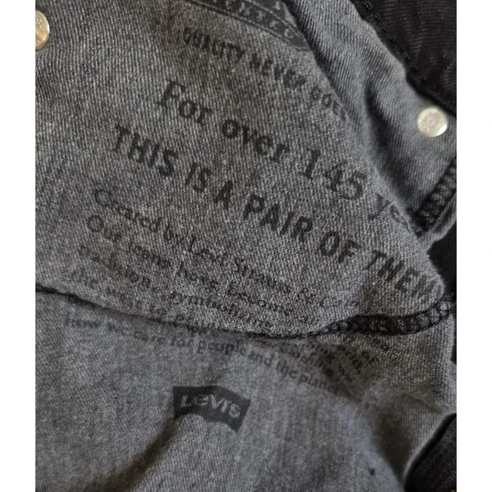 NWT Men's Levi's 512 Slim Taper Distressed Black Jeans - Size 31x32